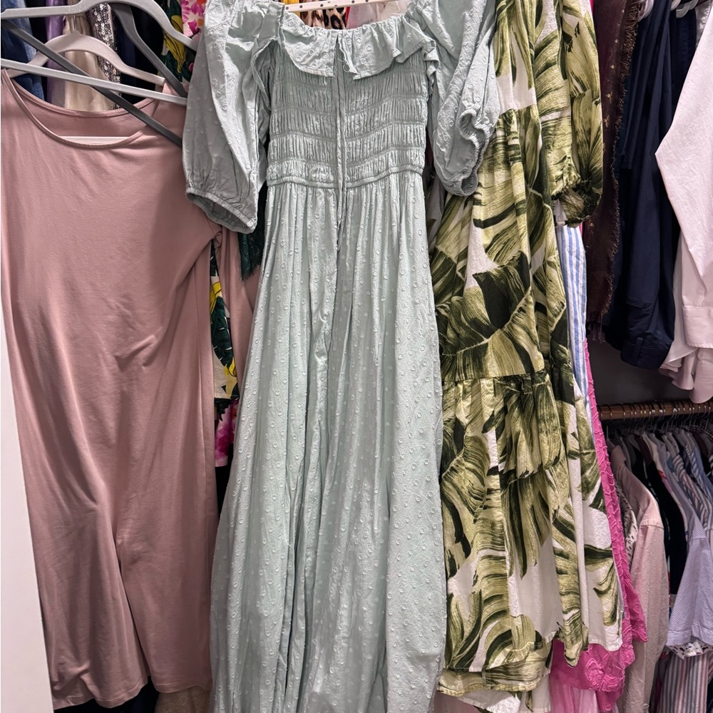 Amazon Light Sage Puff-Sleeve Maxi Dress